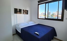 H.E 704 · Comodidade no Caminho Das Árvores